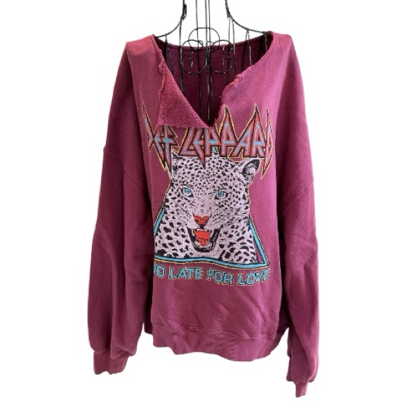 Upcycled Def Leppard Too Late For Love Oversized Sweatshirt by Daydreamer Large - Picture 1 of 11